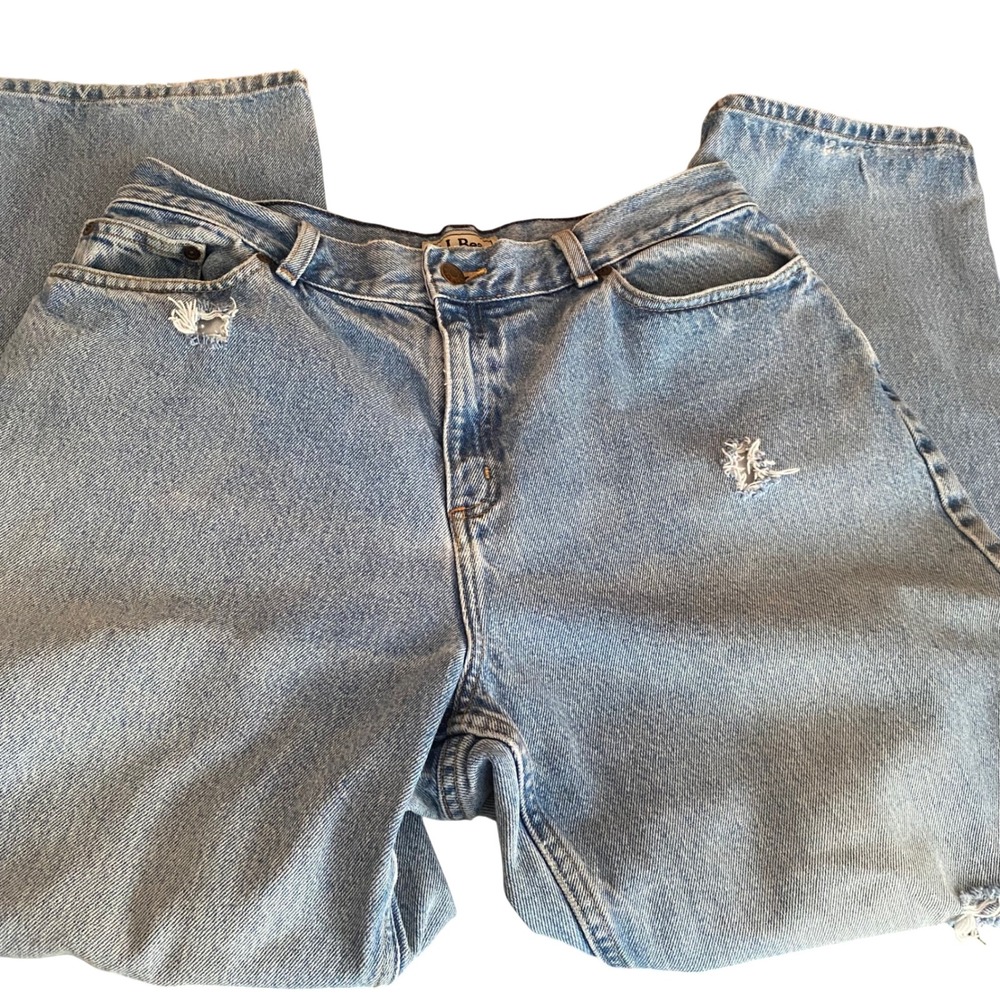 L.L. Bean Classic Fit Curvy Light Denim Vtg Jeans Size 14 Petite Distressed